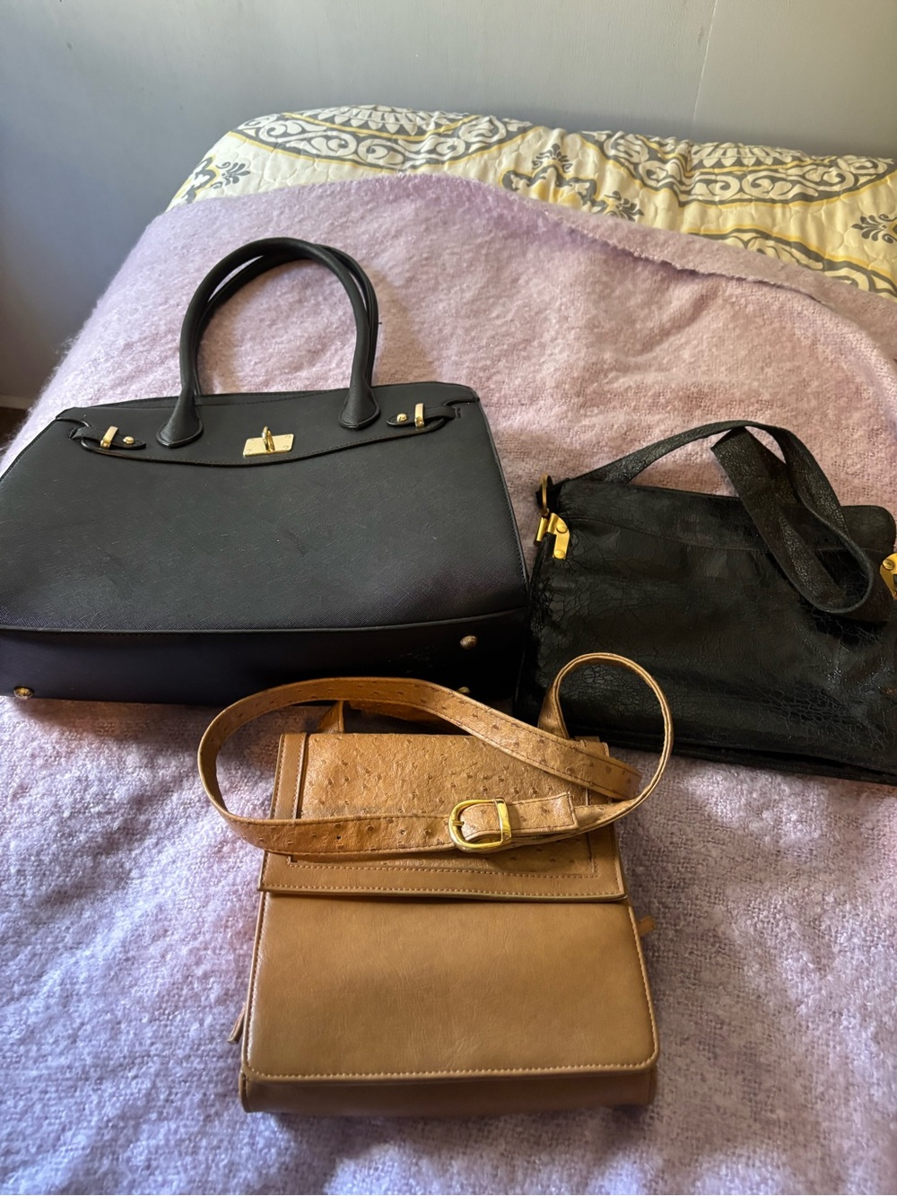 Bundle of bags